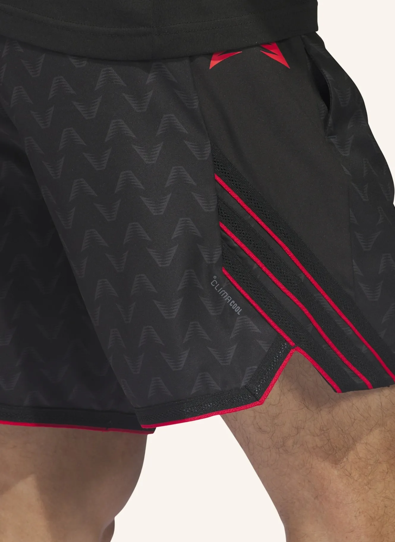 ANTHONY EDWARDS CRAZY LITE AOP SHORTS