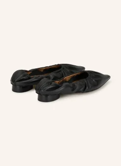 Ballerinas ISA