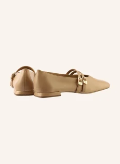Ballerinas MAY