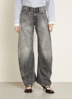 Barrel Jeans
