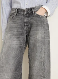 Barrel Jeans