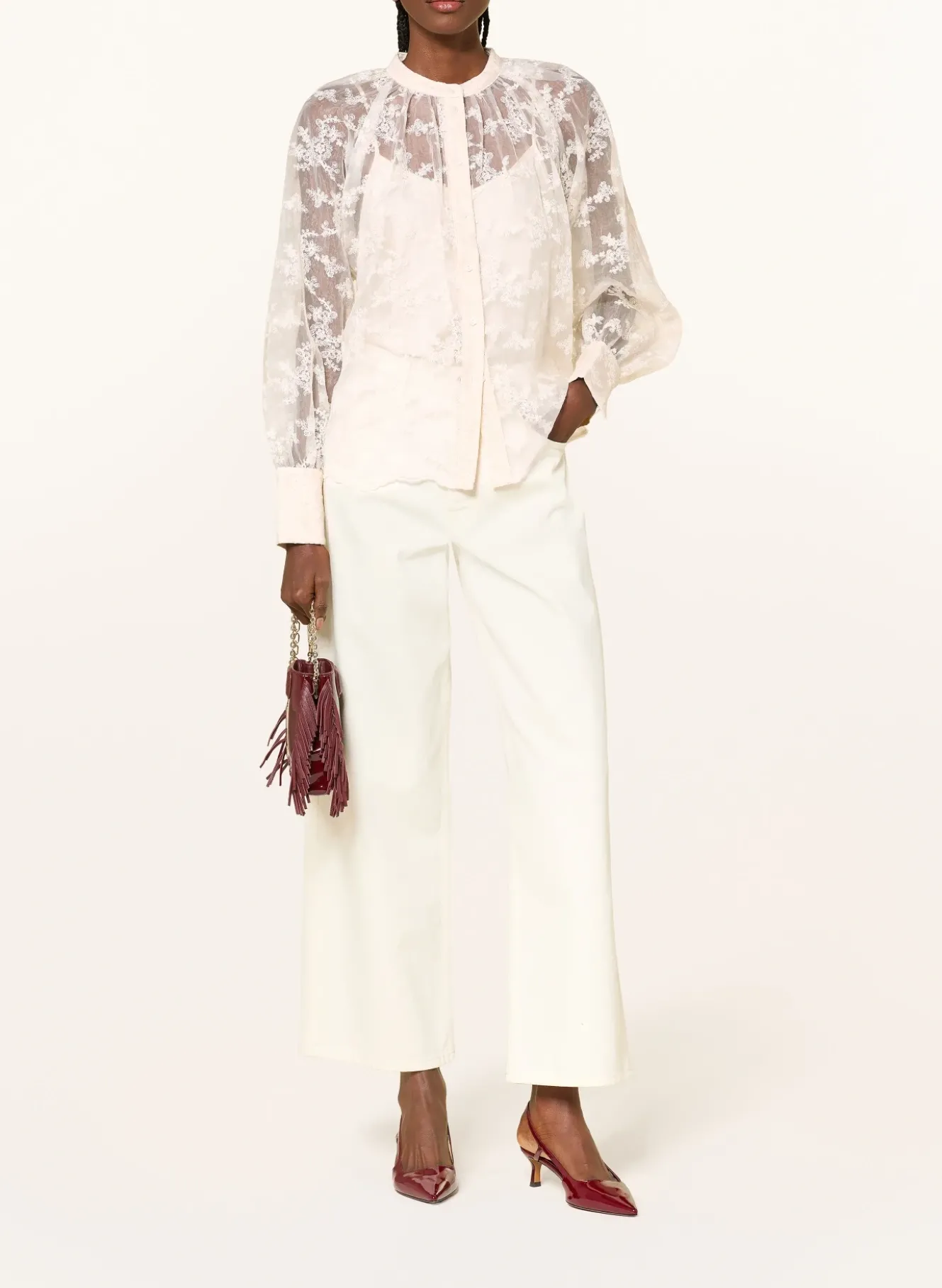 Bluse aus Spitze