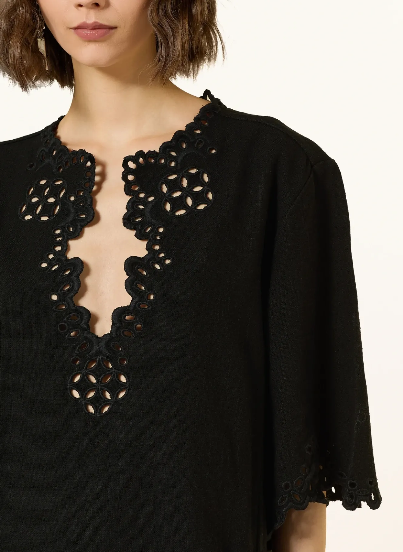 Blusenshirt SHANA mit Lochspitze und 3/4-Arm