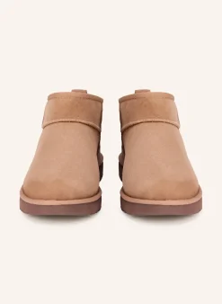 Boots CLASSIC ULTRA MINI