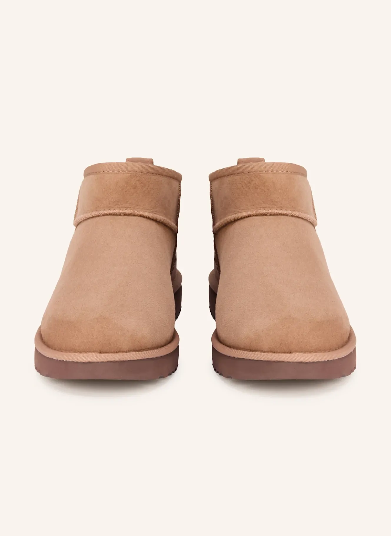 Boots CLASSIC ULTRA MINI