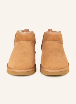 Boots CLASSIC ULTRA MINI