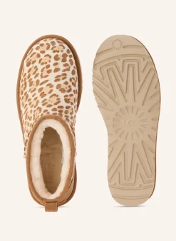 Boots CLASSIC ULTRA MINI PLAINS