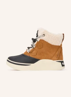 Boots OUT N ABOUT™ IV CHILLZ