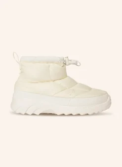 Boots TNF X SKIMS NUPTSE TRACTION