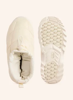 Boots TNF X SKIMS NUPTSE TRACTION