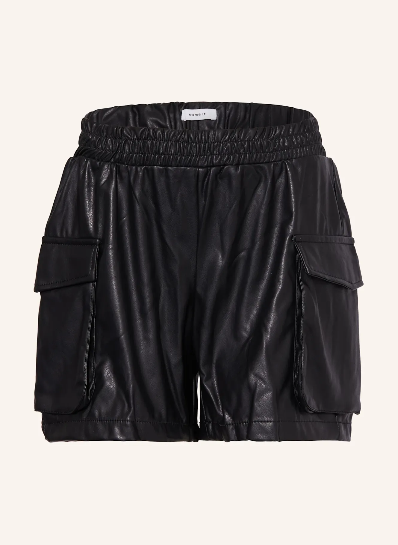 Cargoshorts in Lederoptik