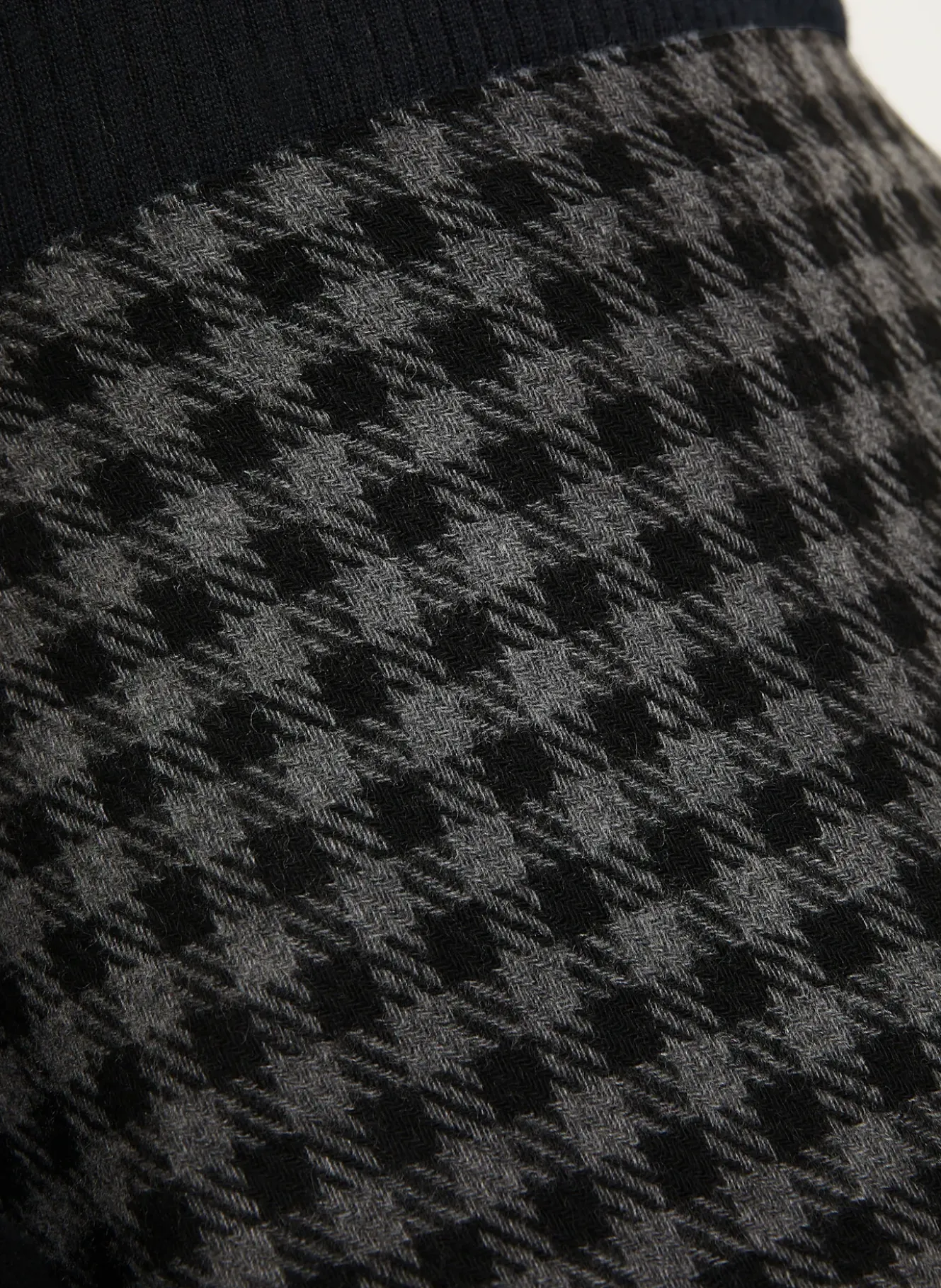 Cashmere-Rock NILIA