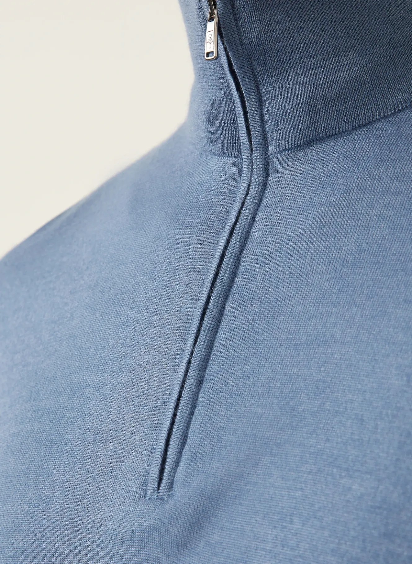 Cashmere-Troyer mit Seide