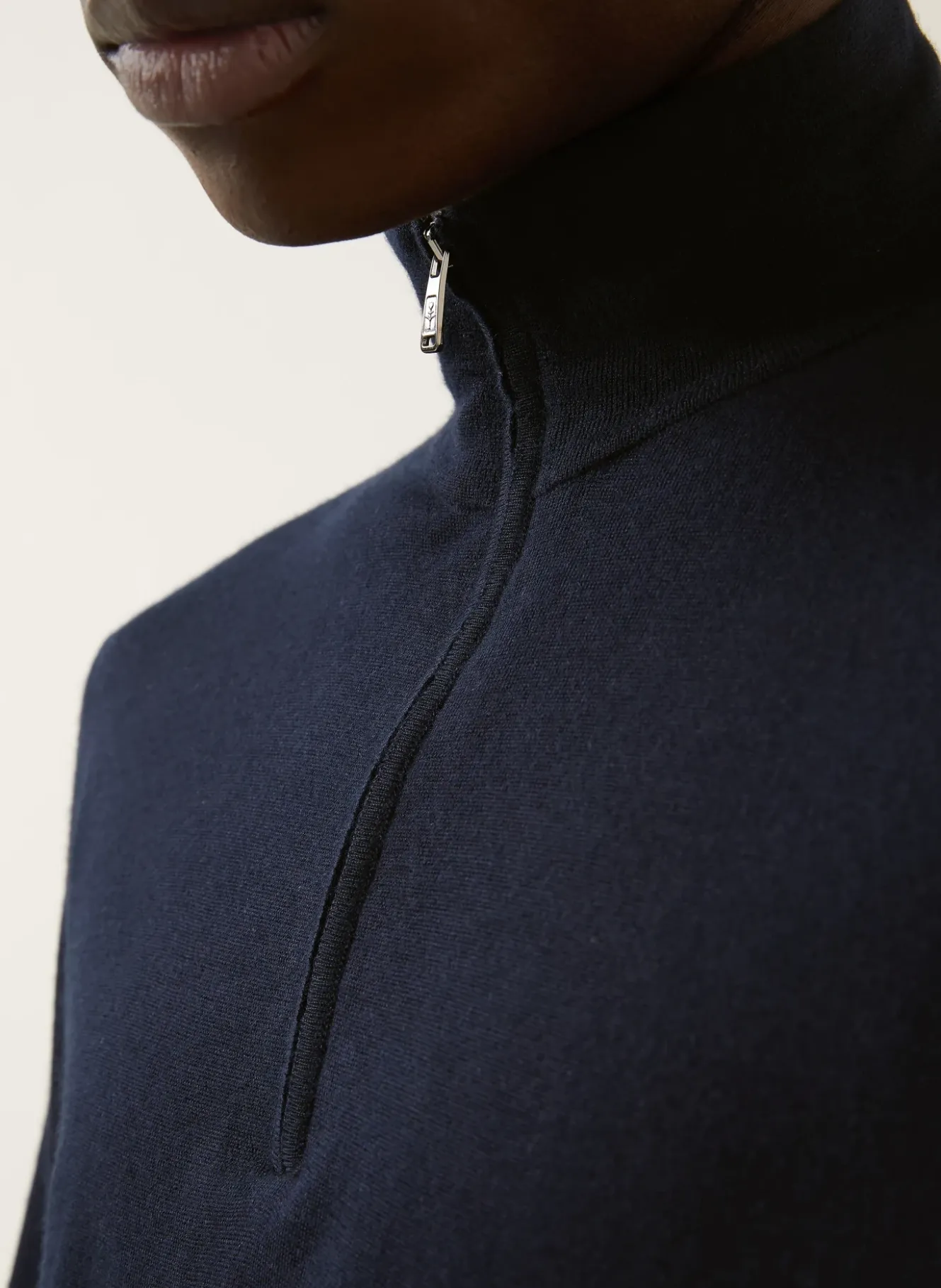 Cashmere-Troyer mit Seide