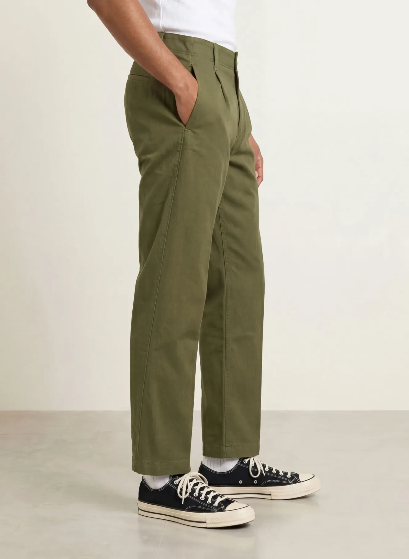 Chino PLEATED LOOSE TAPERED Tapered Fit