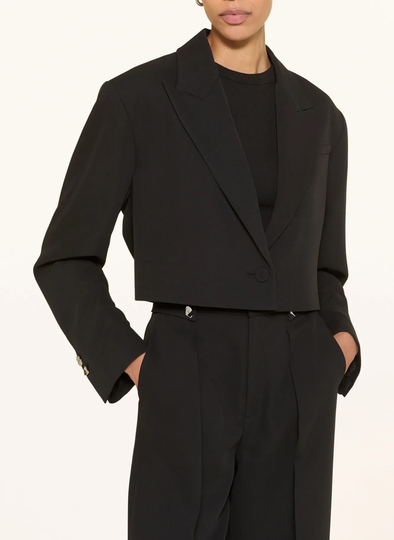 Cropped-Blazer