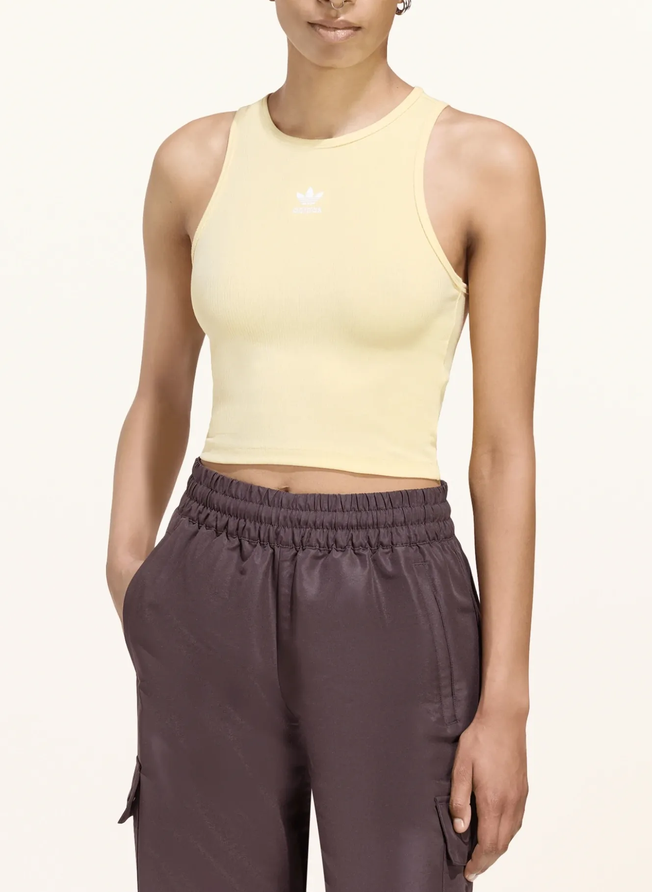 Cropped-Top ESSENTIALS