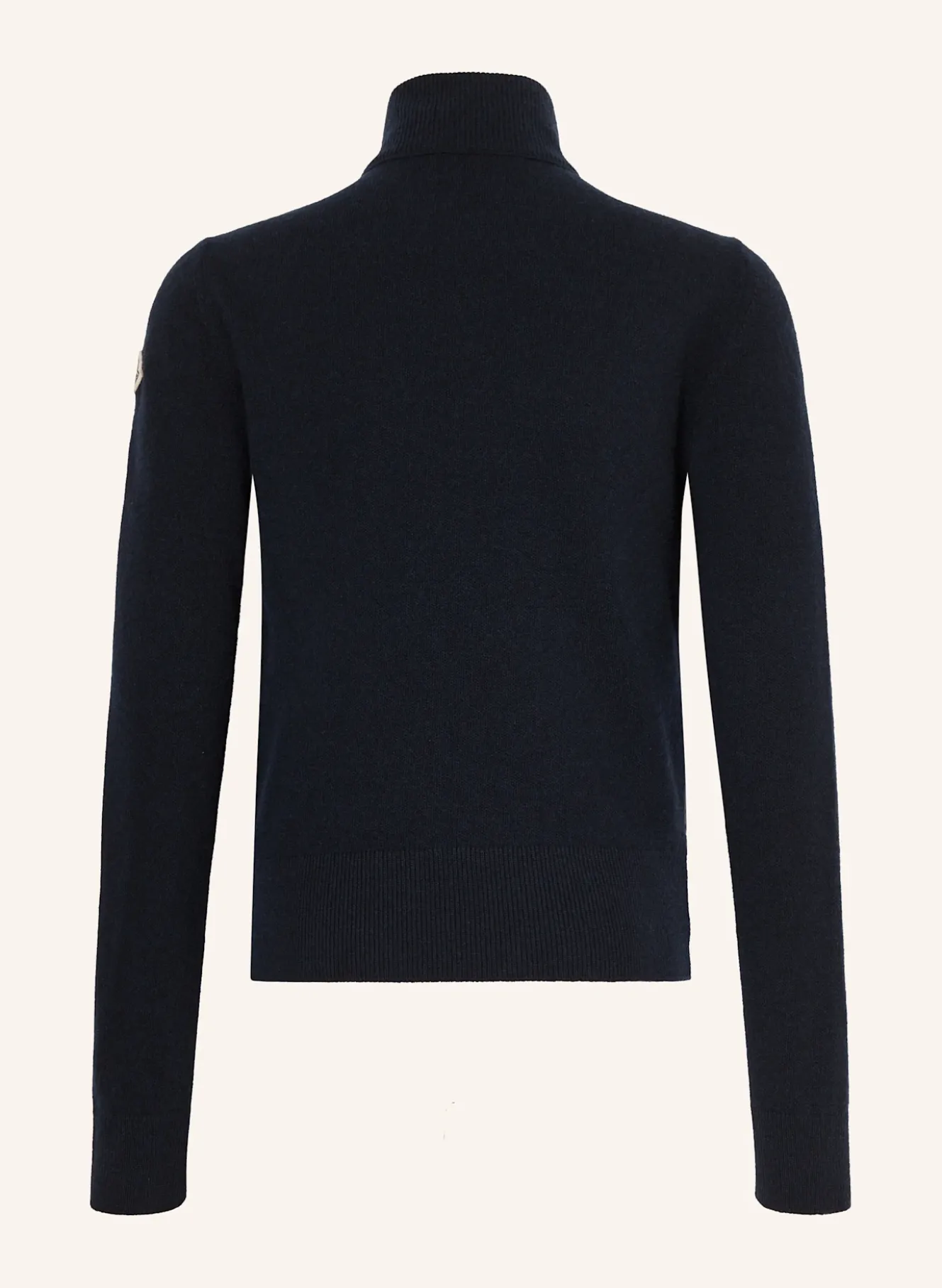 Daunenjacke im Materialmix