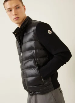 Daunenjacke im Materialmix