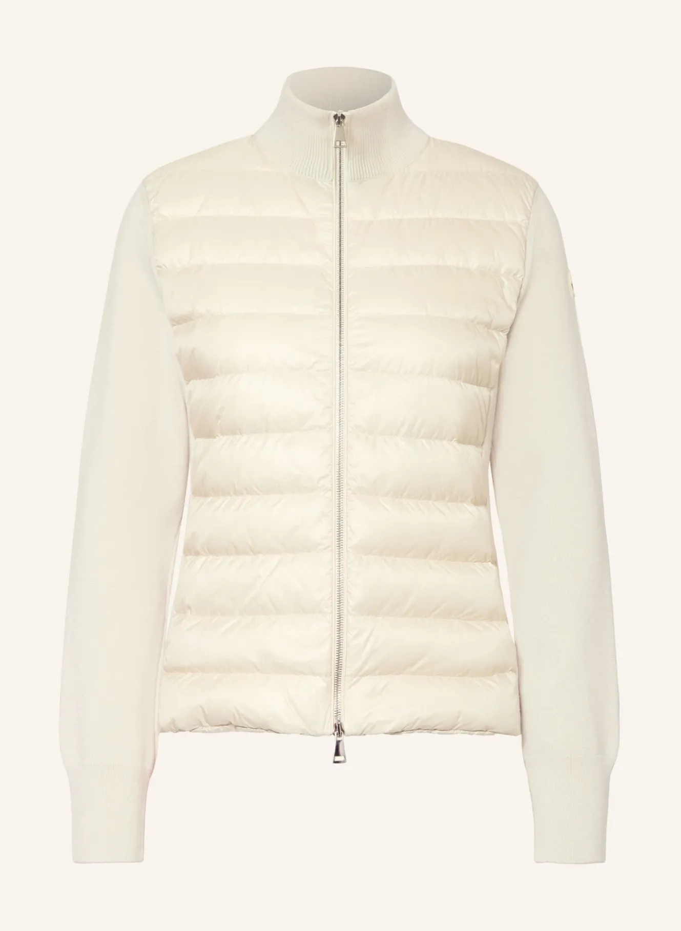 Daunenjacke im Materialmix