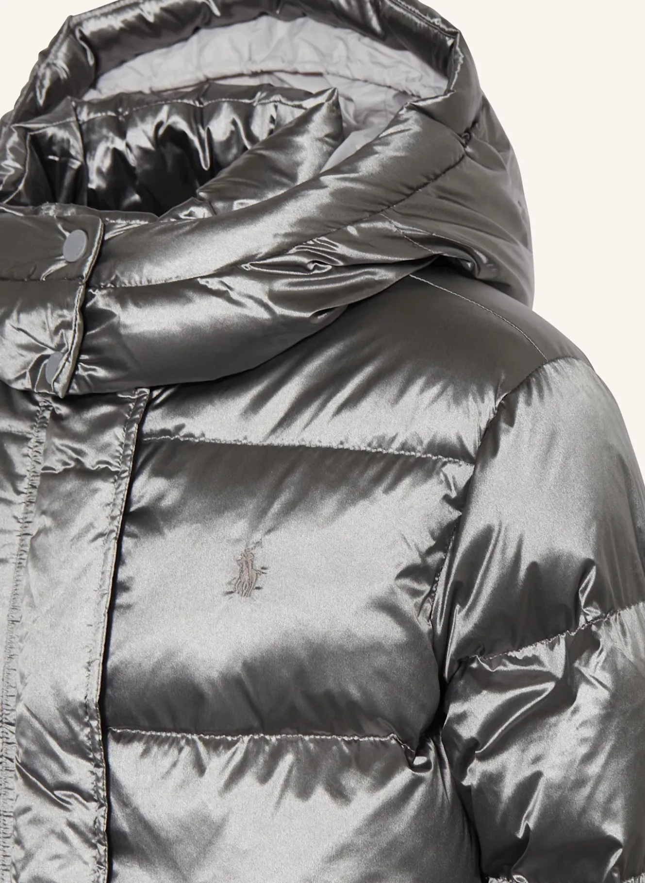 Daunenjacke mit abnehmbarer Kapuze