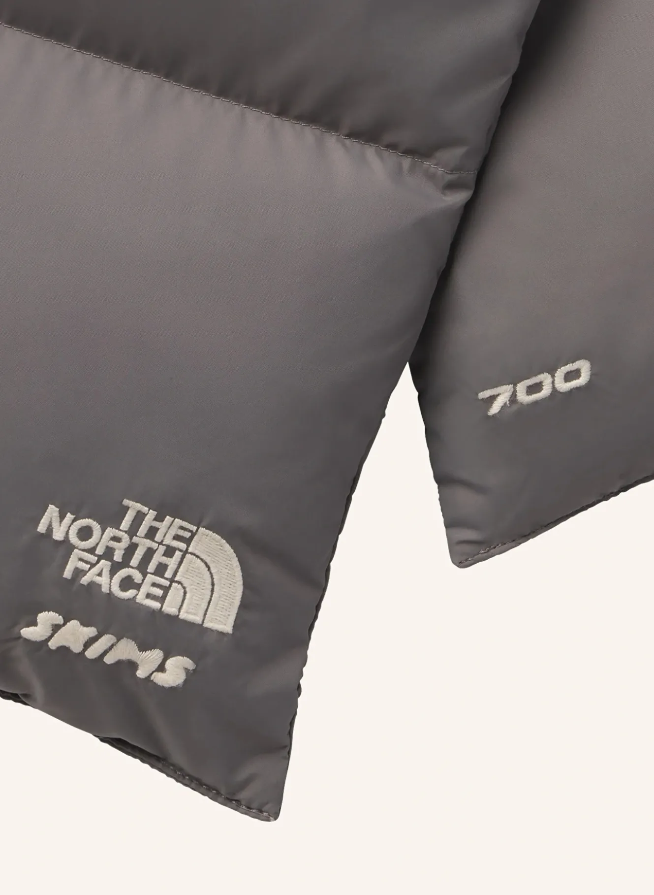 Daunenschal TNF X PROJECT K
