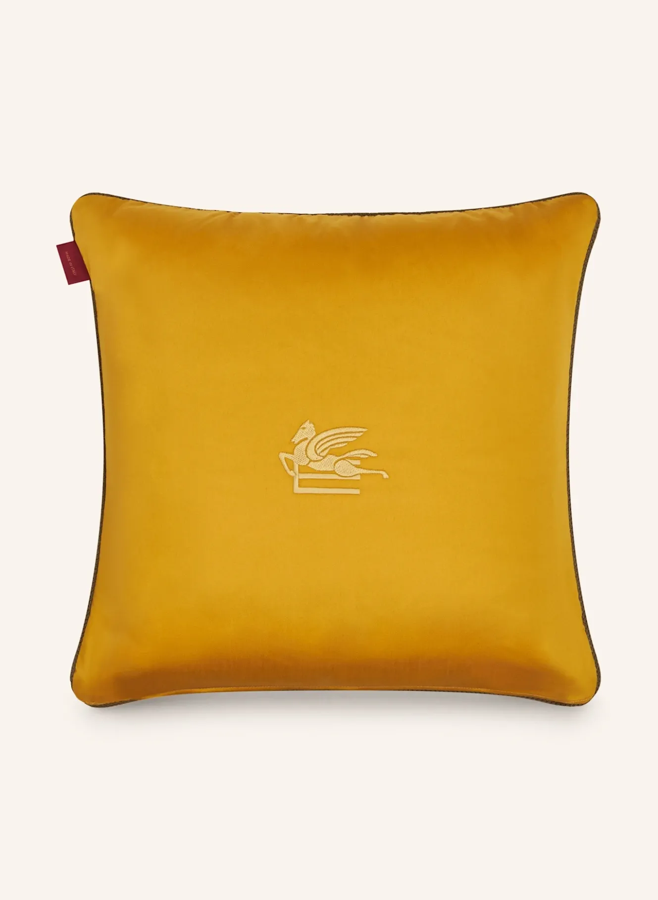 Dekokissen aus Satin