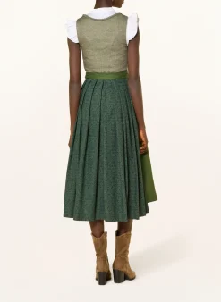 Dirndl im Materialmix