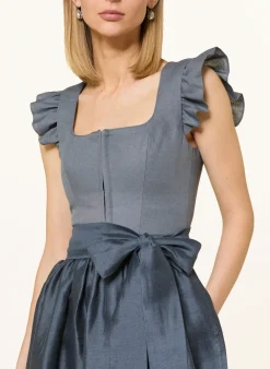 Dirndl MARIE mit Leinen und Rüschen