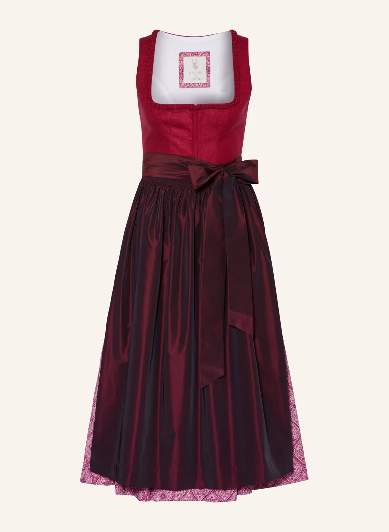 Dirndl mit Seide