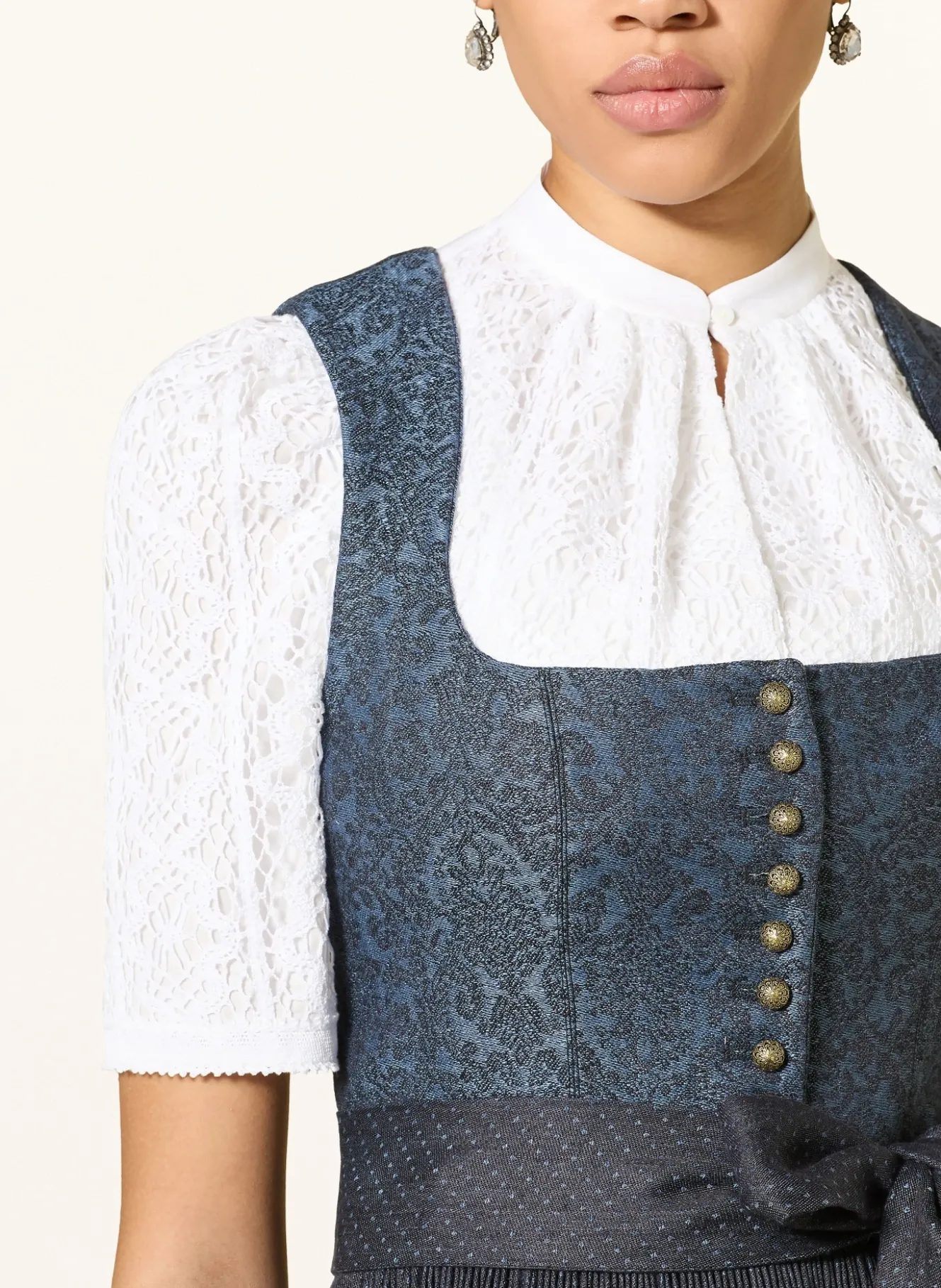 Dirndlbluse MAVA im Materialmix