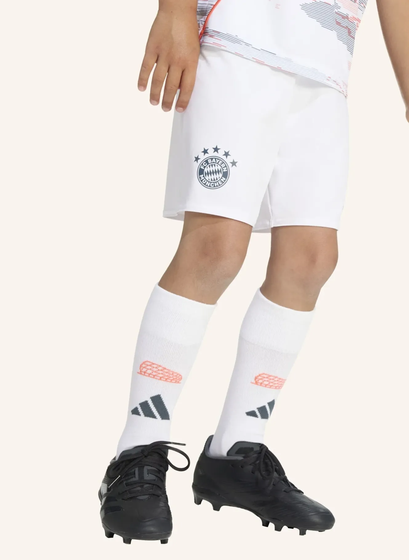 FC BAYERN MÜNCHEN 25/26 KIDS MINI-AUSWÄRTSAUSRÜSTUNG