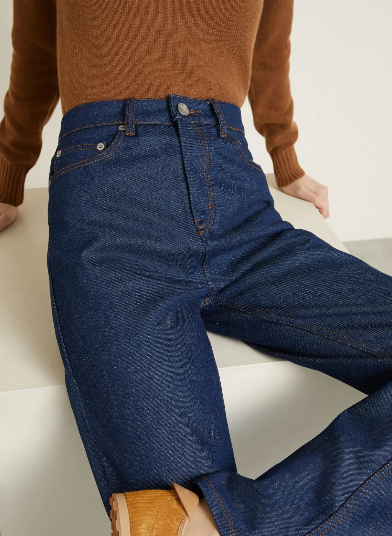 Flared Jeans