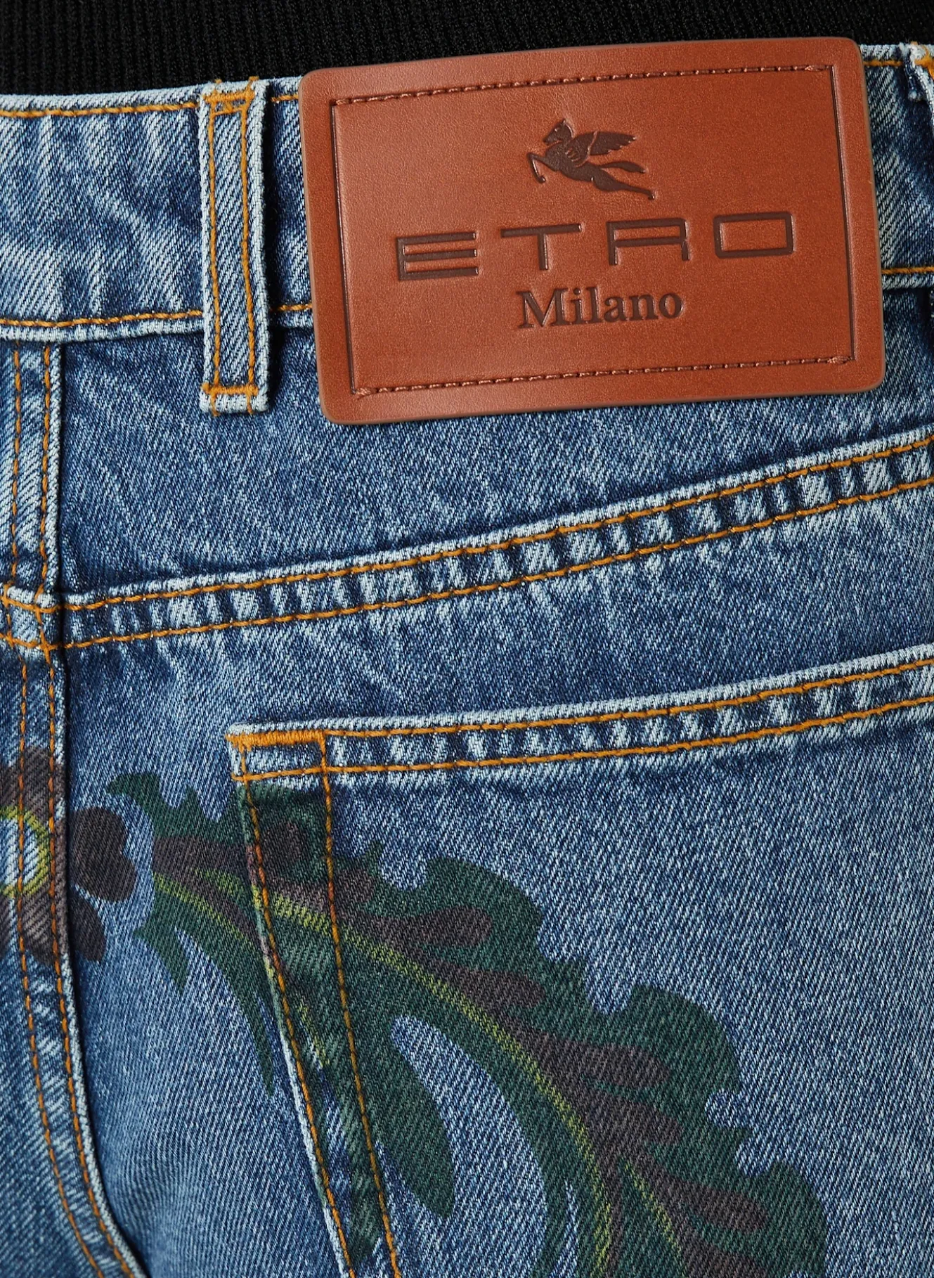 Flared Jeans