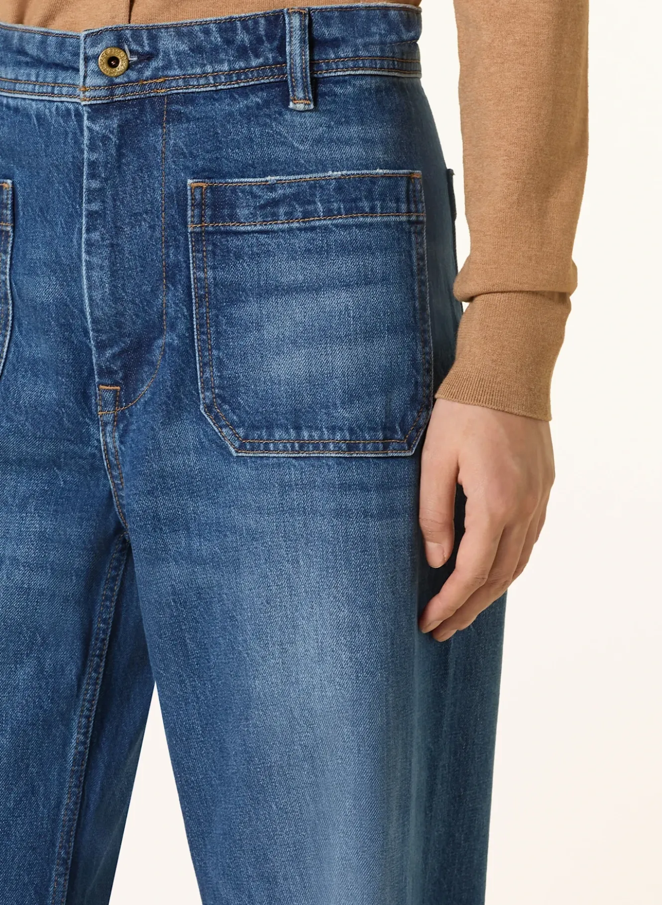 Flared Jeans