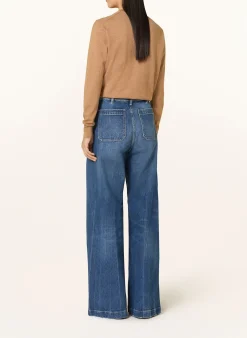 Flared Jeans