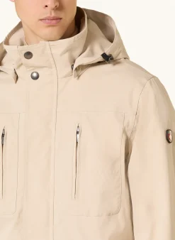 Funktionsjacke mit abnehmbarer Kapuze