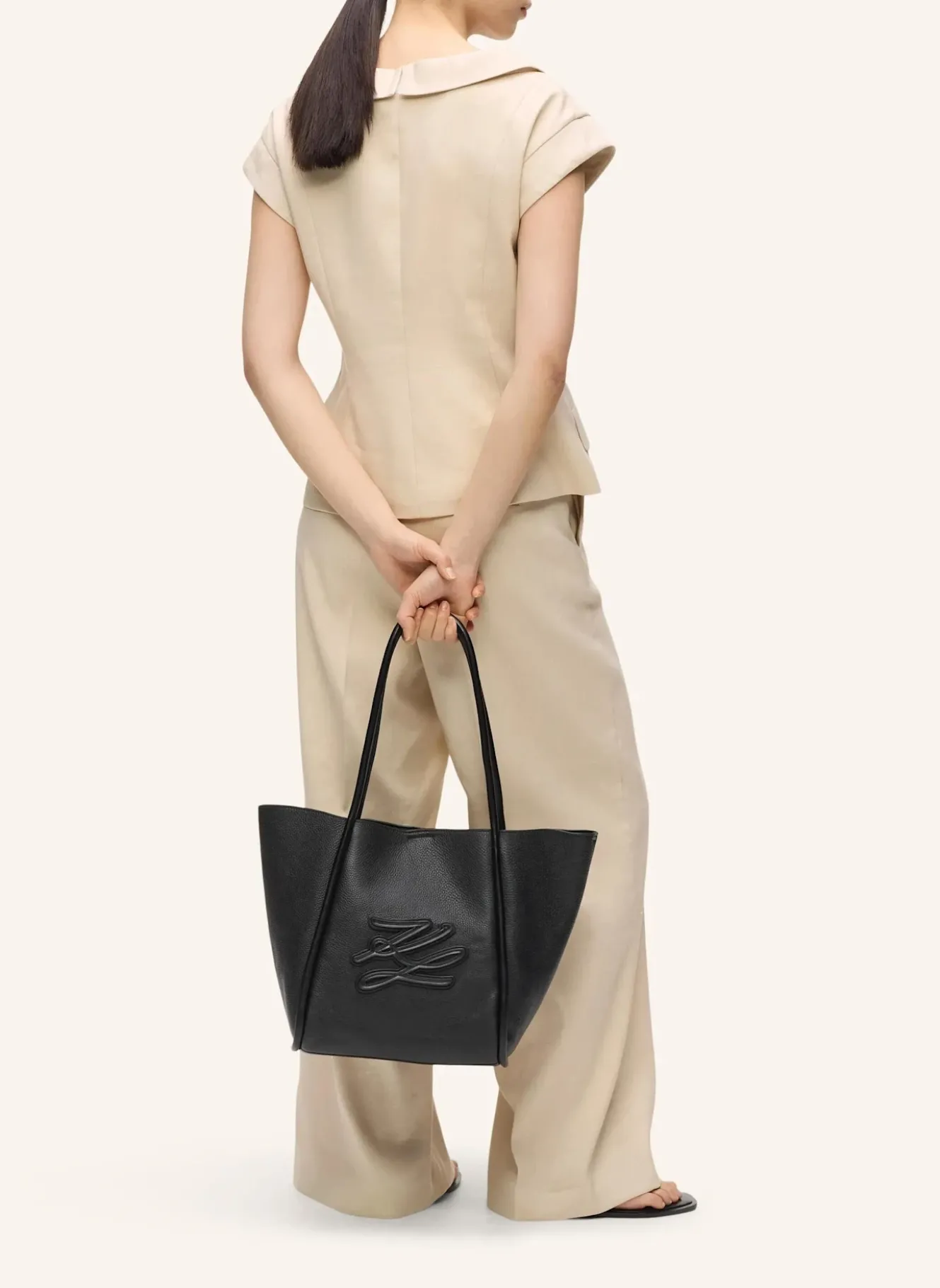 Handtasche