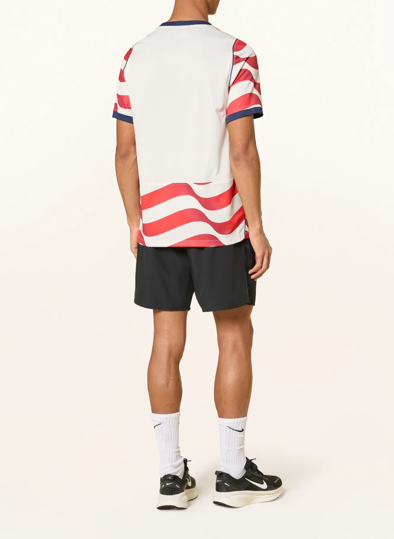 Heimtrikot USA 26