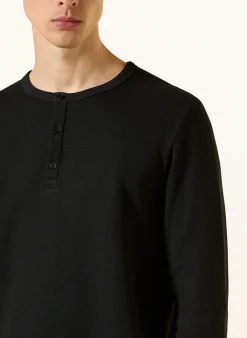 Henley-Shirt