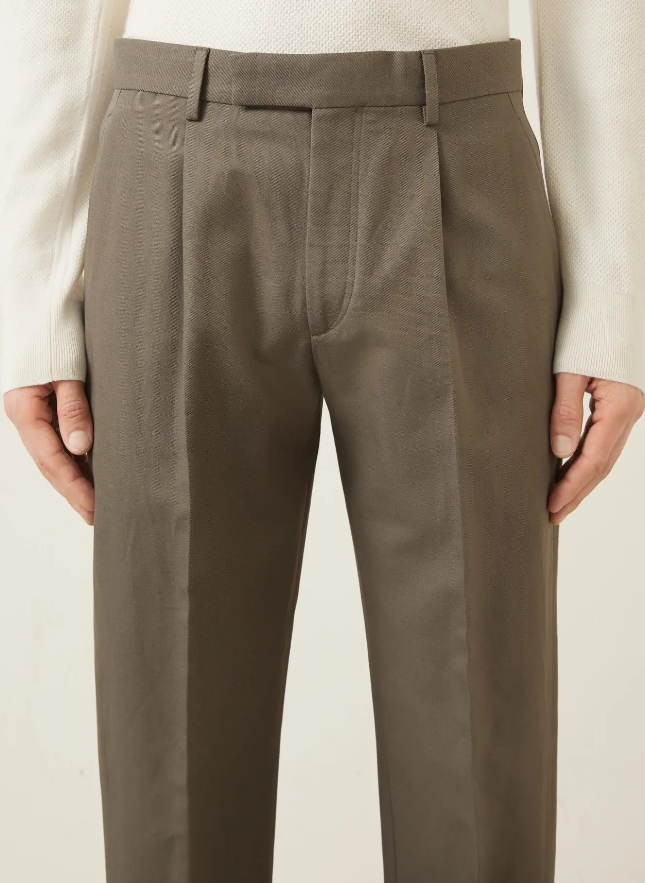 Hose Pleated Fit