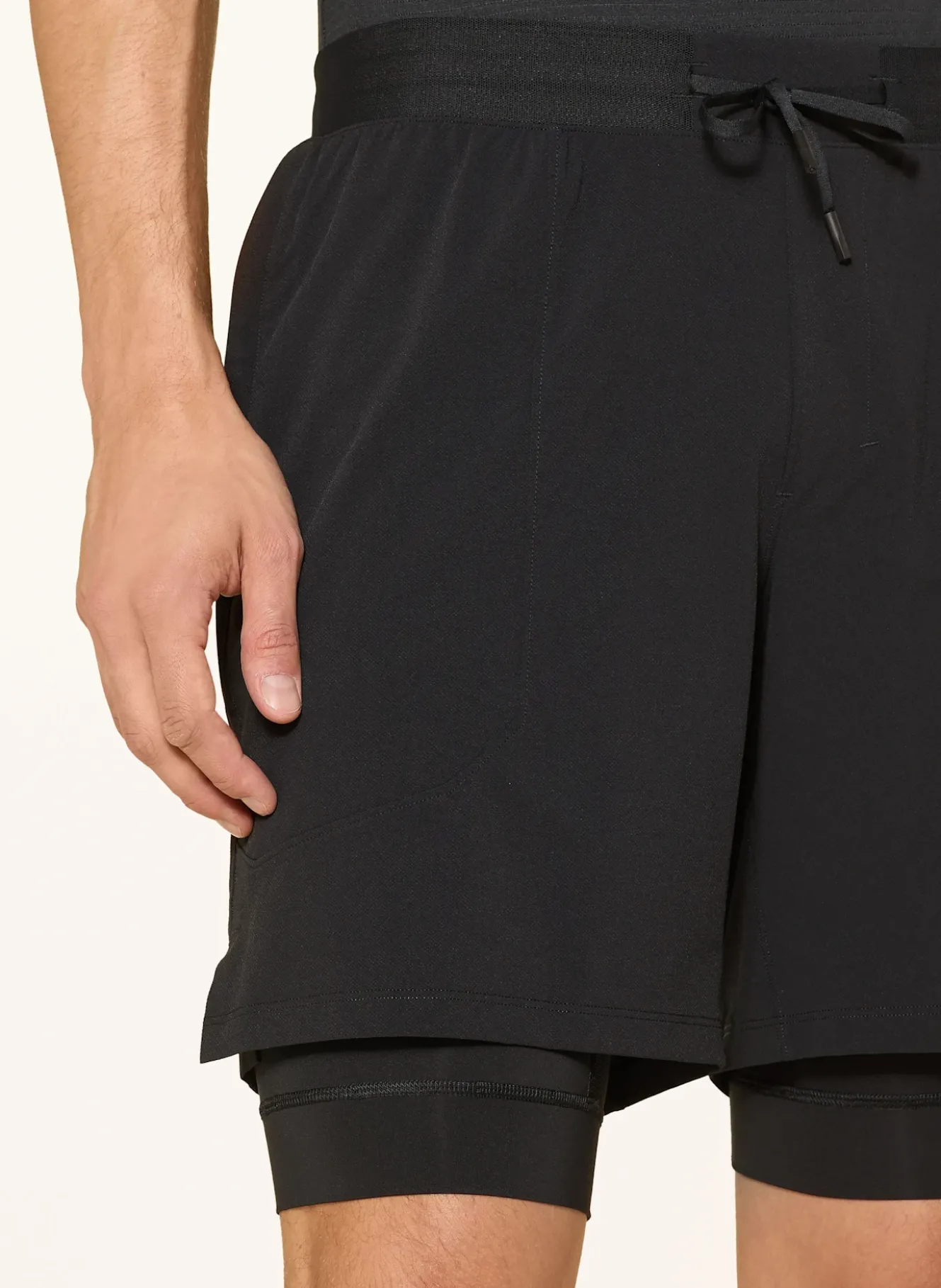 2-in-1-Trainingsshorts LICENSE TO TRAIN 7IN