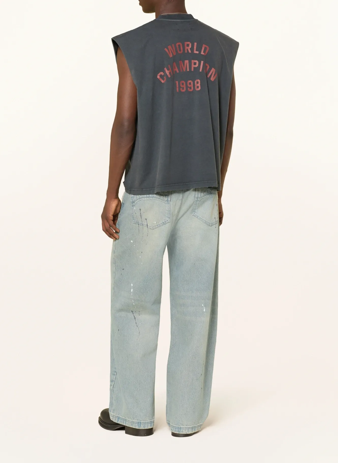 Jeans Baggy Fit mit Nieten