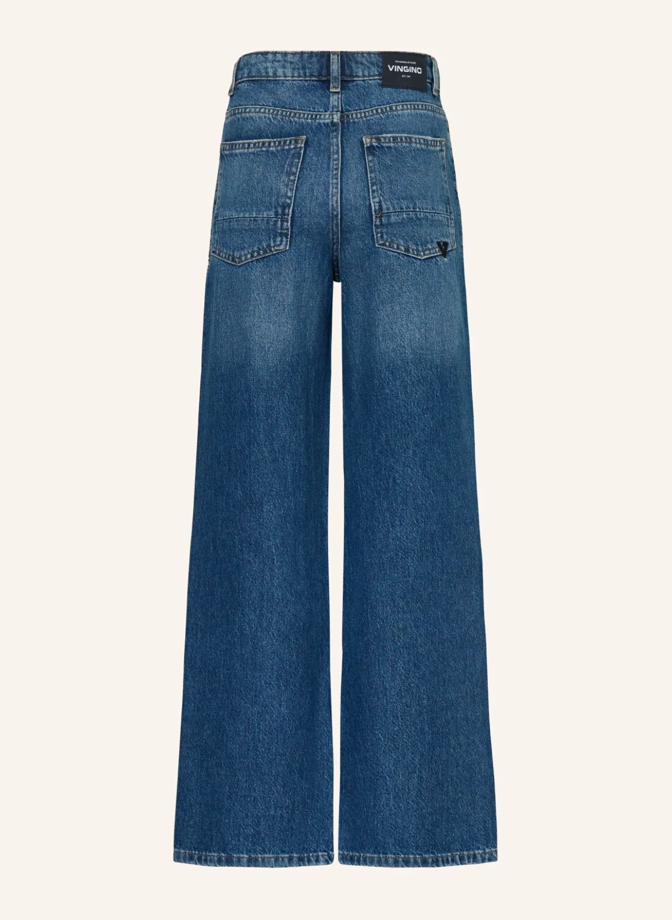 Jeans mit Schmucksteinen