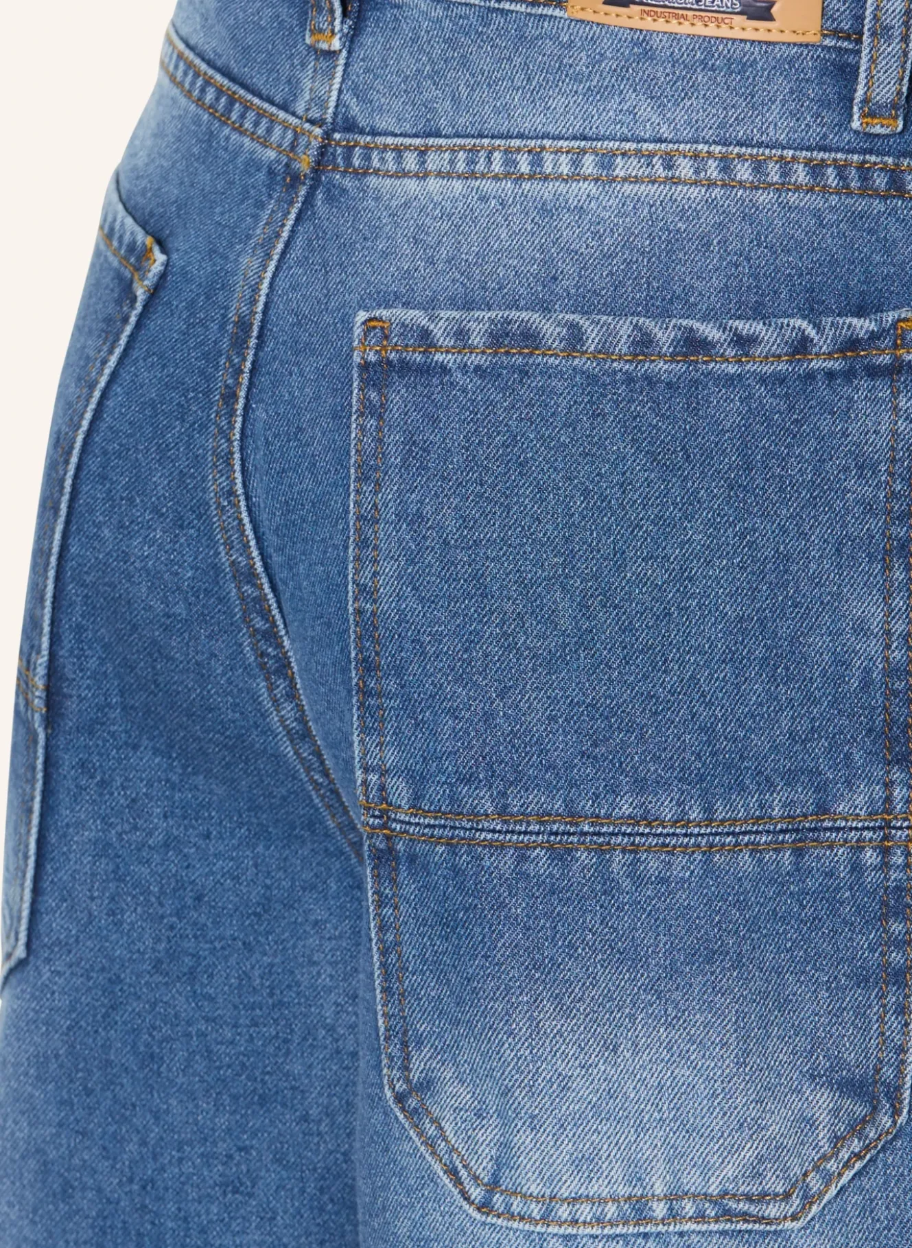 Jeans-Bermudas