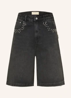 Jeansshorts mit Nieten