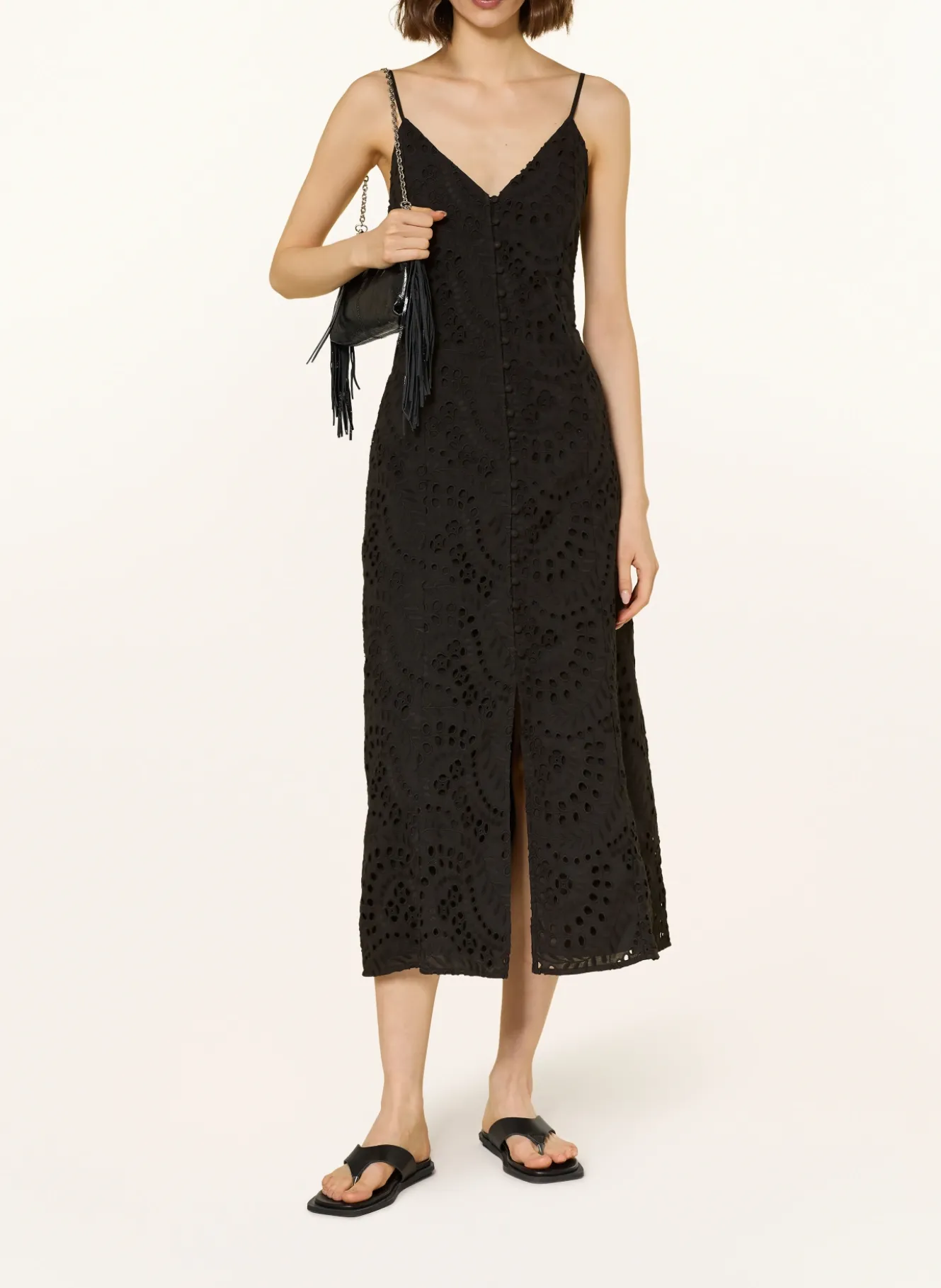Kleid aus Lochspitze