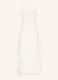 Kleid aus Lochspitze