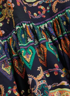 Kleid mit 3/4-Arm und Rüschen