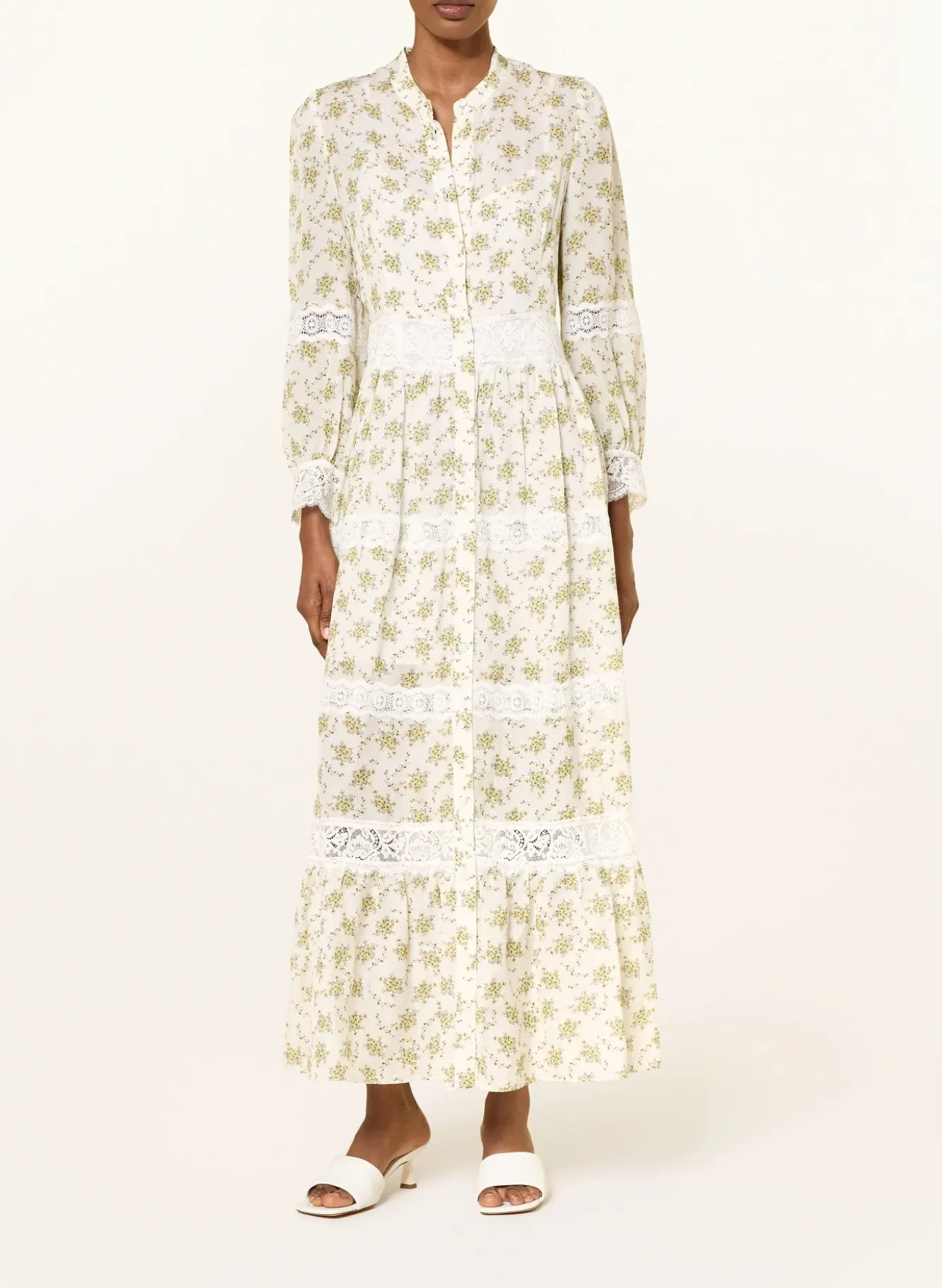Kleid mit Leinen und 3/4-Arm